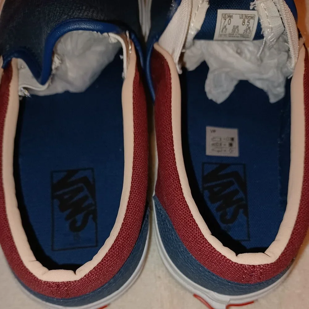 Vans Men's 8/Women's 9.5 Classic Slip On (textured Suede) Sailor Blue/Port